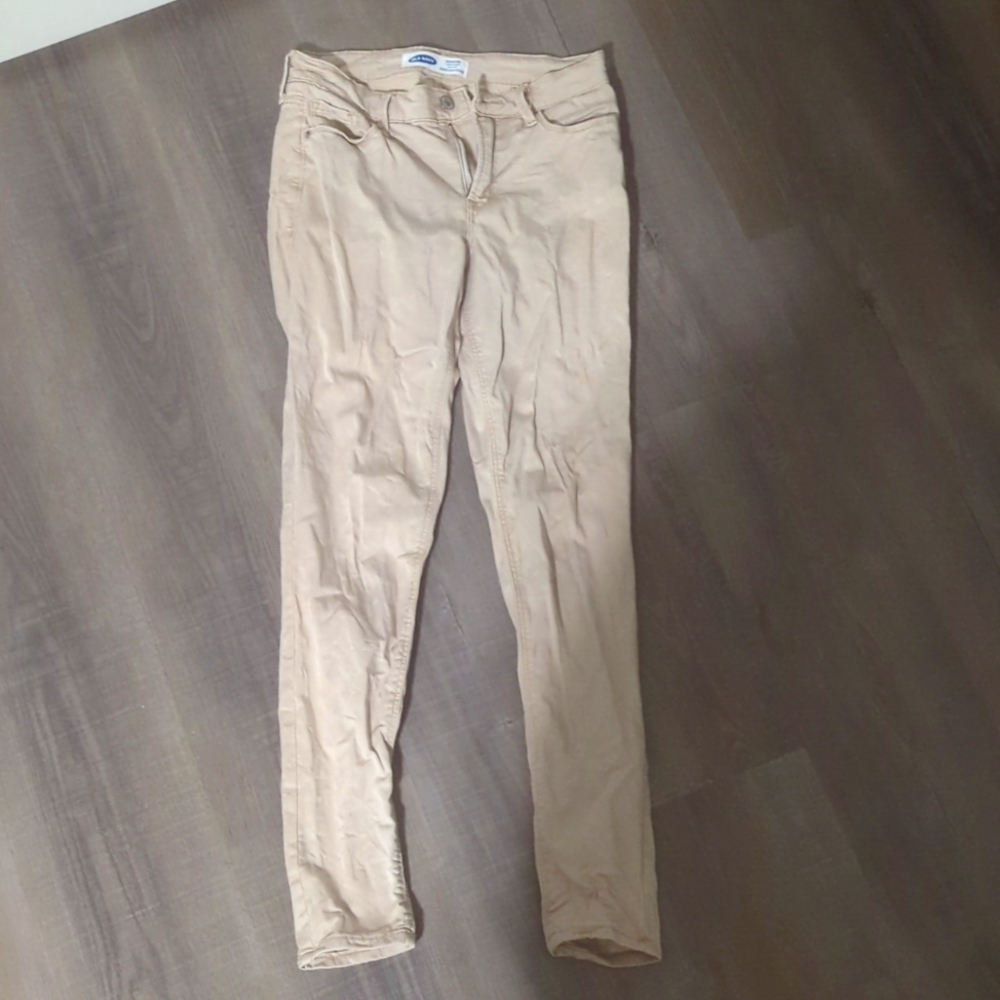 Khaki pants